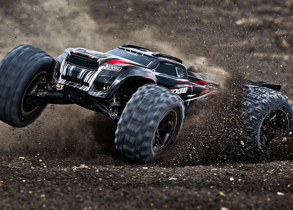 Traxxas 1/8 Sledge 4wd Off-Road Truck