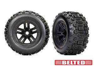 Traxxas T&W 3.8 Black Wheel w/Sledgehammer Tire